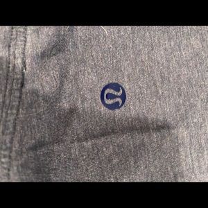 Size 4 lululemon v neck